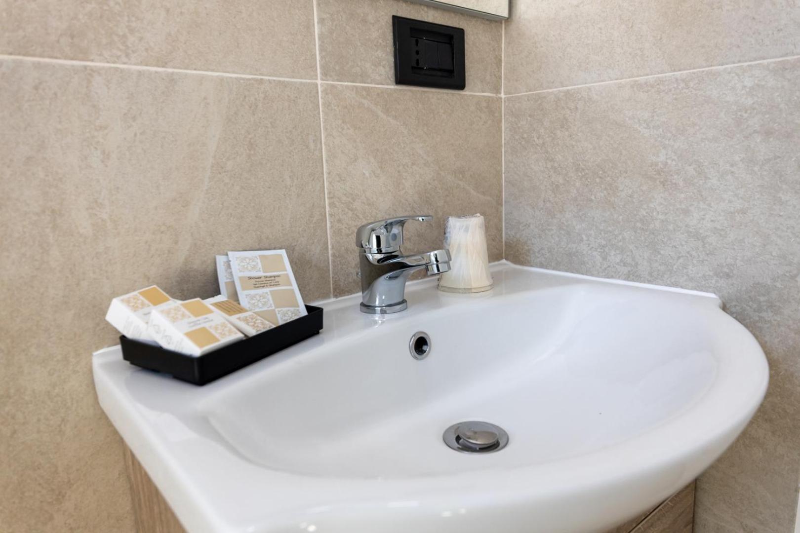 Hotel Principe 152 Bari Zewnętrze zdjęcie